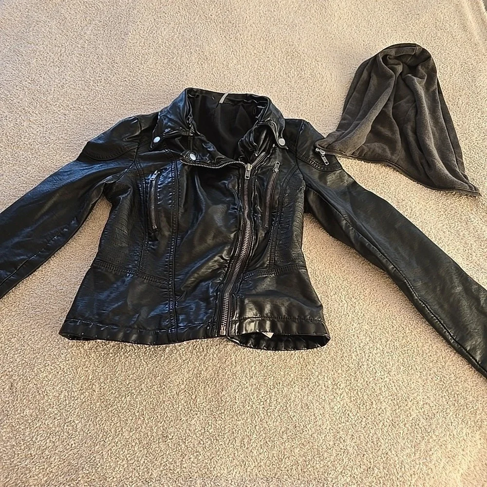 Free‎ People Soft Leather Jacket Moto Bomber Detachable Hood Black Size 4